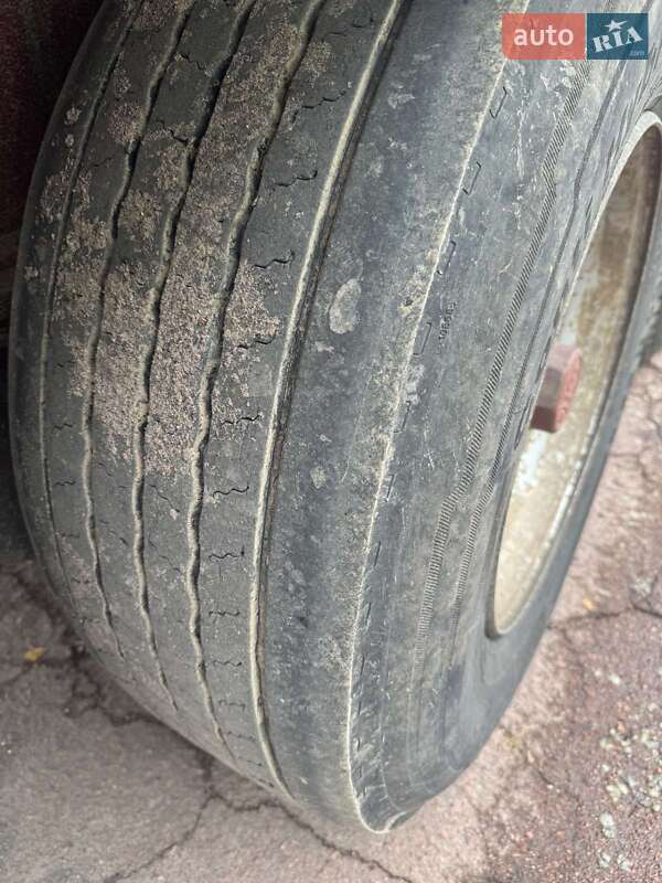 Самосвал полуприцеп Schmitz SPR 24L 2000 в Овруче