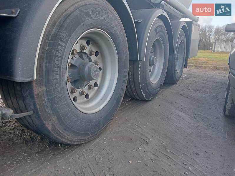 Цистерна полуприцеп Schrader Z-STA 24 2000 в Киеве