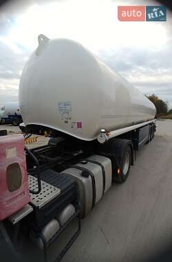 Цистерна полуприцеп Schrader Z-STA 24 2005 в 