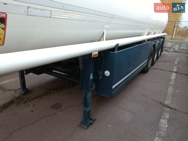 Цистерна полуприцеп Schrader Z-STA 24 2005 в Житомире