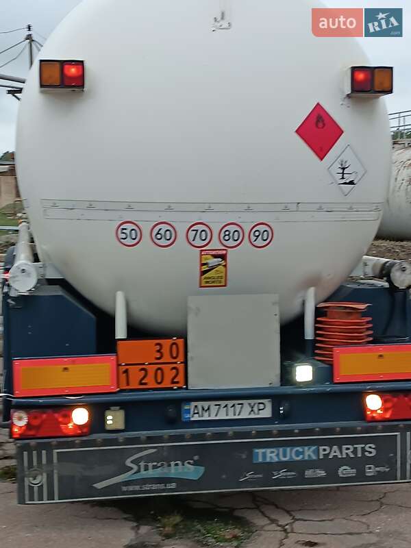 Цистерна полуприцеп Schrader Z-STA 24 2005 в Житомире