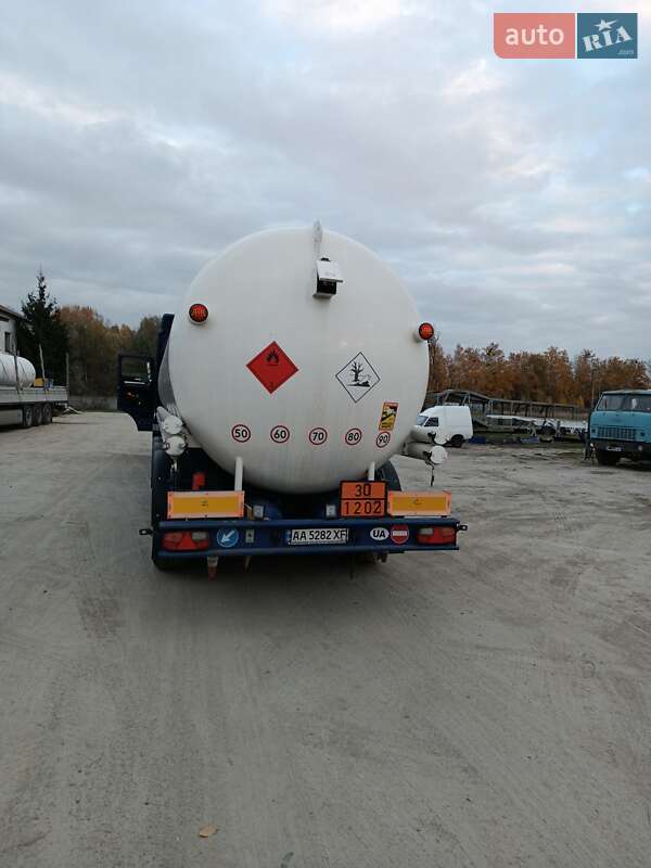 Цистерна напівпричіп Schrader Z-STA 24 2011 в Житомирі