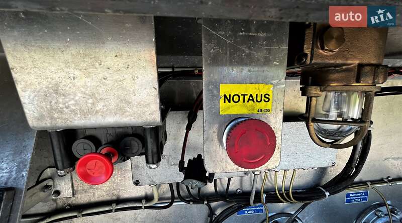 Цистерна полуприцеп Schrader Z-STA 24 2007 в Львове