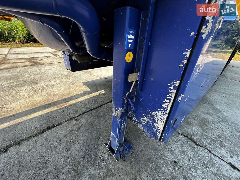 Цистерна полуприцеп Schrader Z-STA 24 2007 в Львове