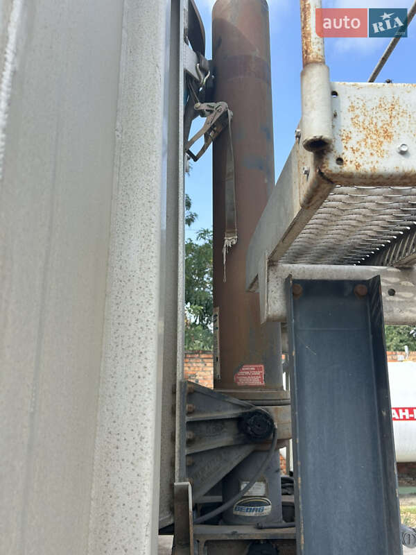 Самосвал полуприцеп Schwarzmuller 3A-ALMKSH 2010 в Первомайске