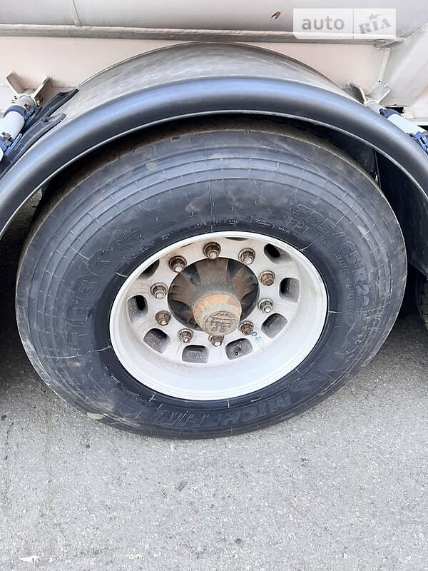 Цистерна напівпричіп Schwarzmuller BPW 2006 в Києві фото 4 Цистерна напівпричіп Schwarzmuller BPW 2006 в Києві