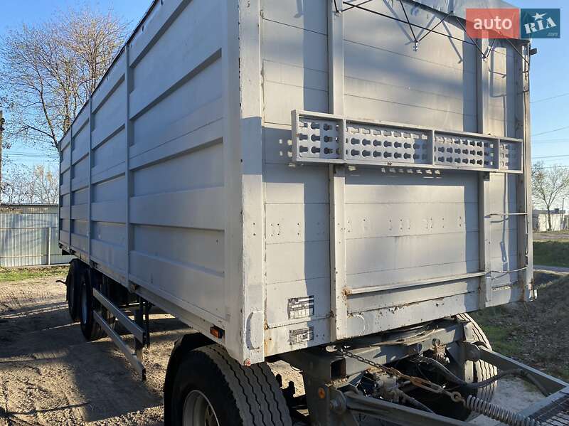 Контейнеровоз Schwarzmuller PA 1993 в Одессе