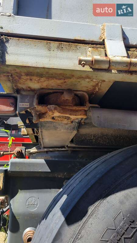 Борт Schwarzmuller PA 1999 в Сарнах