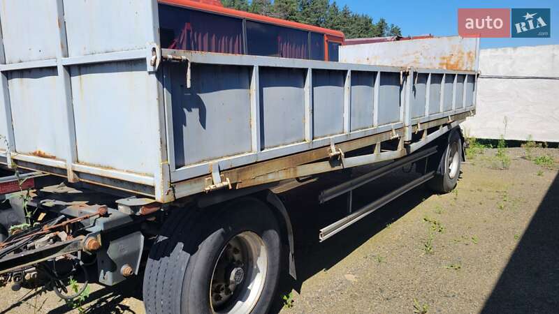 Борт Schwarzmuller PA 1999 в Сарнах