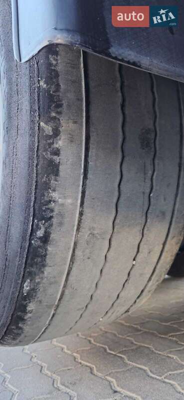 Тентований борт (штора) - напівпричіп Schwarzmuller S1 2017 в Калуші