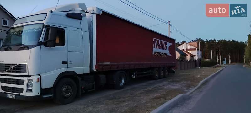 Тентований борт (штора) - напівпричіп Schwarzmuller SAF 2014 в Маневичах