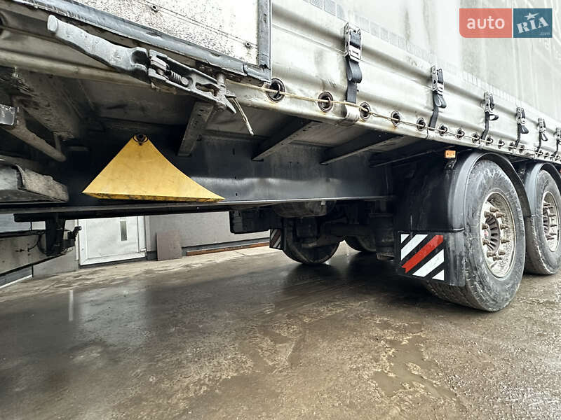 Платформа полуприцеп Schwarzmuller SAF 2016 в Мукачево