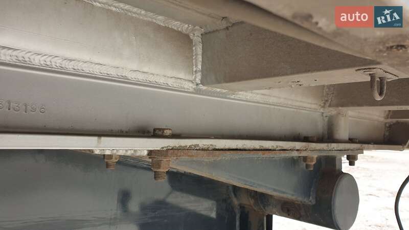 Самосвал полуприцеп Schwarzmuller SK 2012 в Кривом Роге