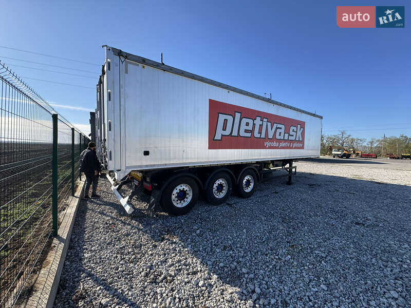 Schwarzmuller SK 2018