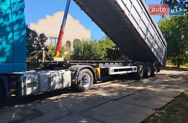 Самосвал полуприцеп Schwarzmuller SN24 2003 в 