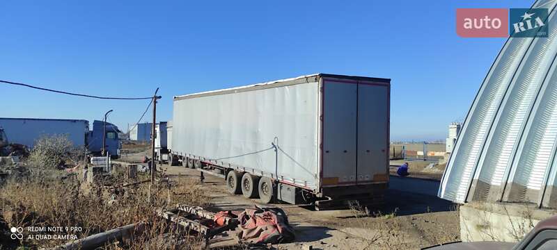 Тентованный борт (штора) - полуприцеп Schwarzmuller SPA-3E 2006 в Николаеве