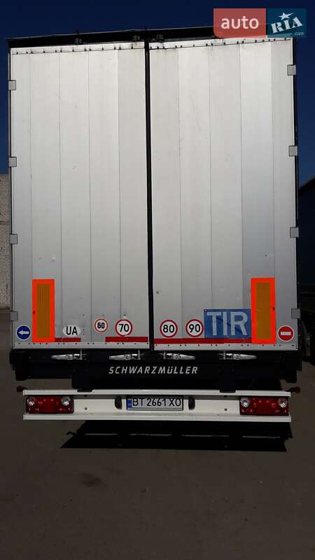 Бортовий напівпричіп Schwarzmuller SPA-3E 2007 в Миколаєві