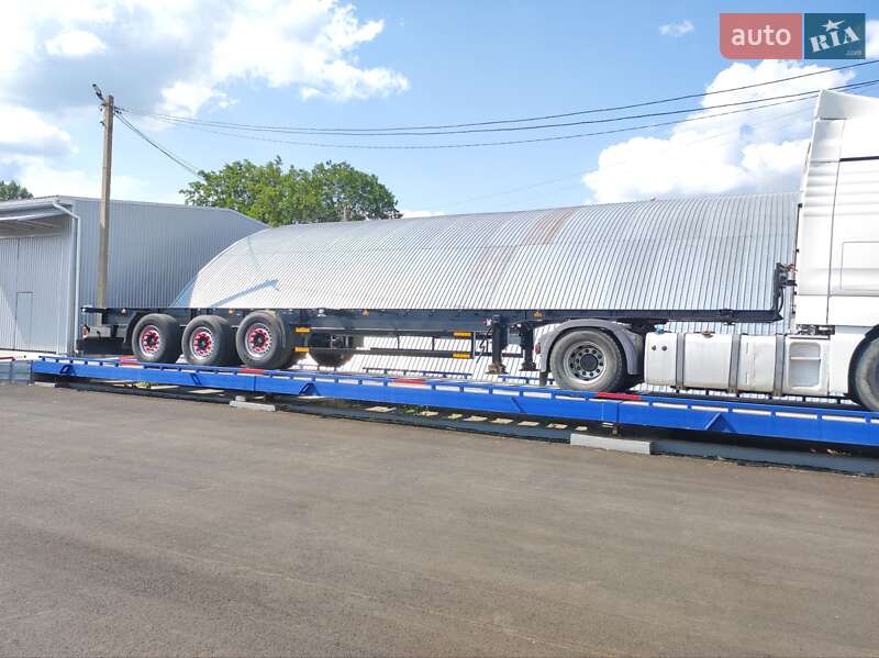 Контейнеровоз полуприцеп Schwarzmuller SPA-3E 2011 в Умани
