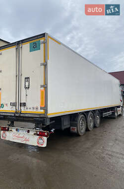 Рефрижератор полуприцеп Schwarzmuller SPA-3E 2001 в 