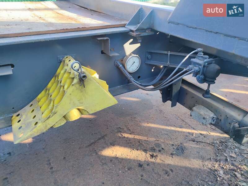 Лесовоз / Сортиментовоз - полуприцеп Schwarzmuller SPA-3E 2008 в Житомире