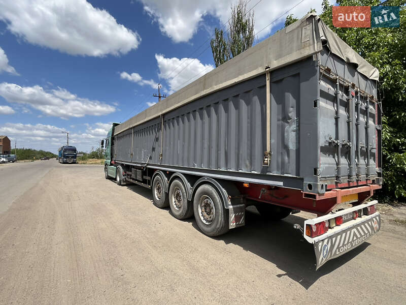 Контейнеровоз напівпричіп Schwarzmuller SPA-3E 2003 в Миколаєві