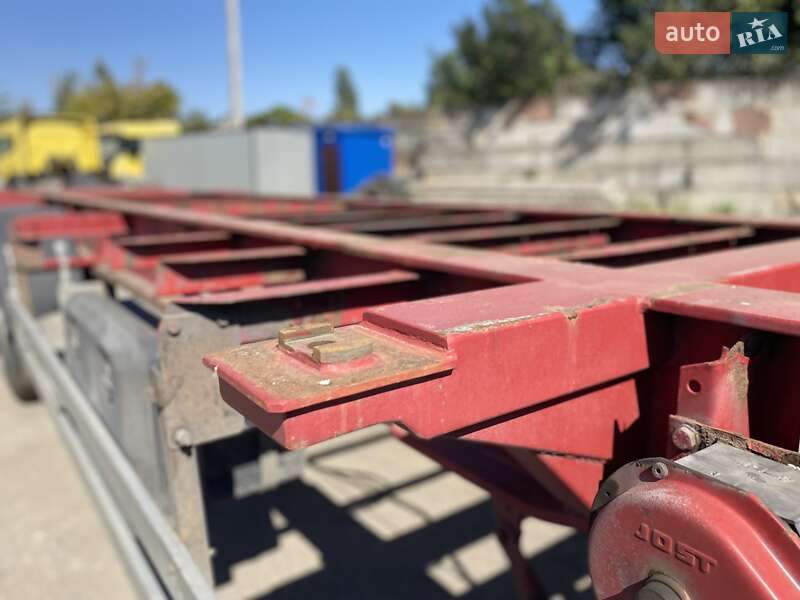 Контейнеровоз полуприцеп Schwarzmuller SPA-3E 2003 в Одессе