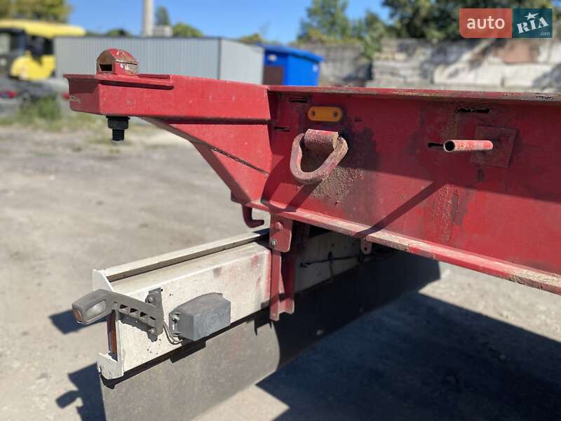 Контейнеровоз полуприцеп Schwarzmuller SPA-3E 2003 в Одессе