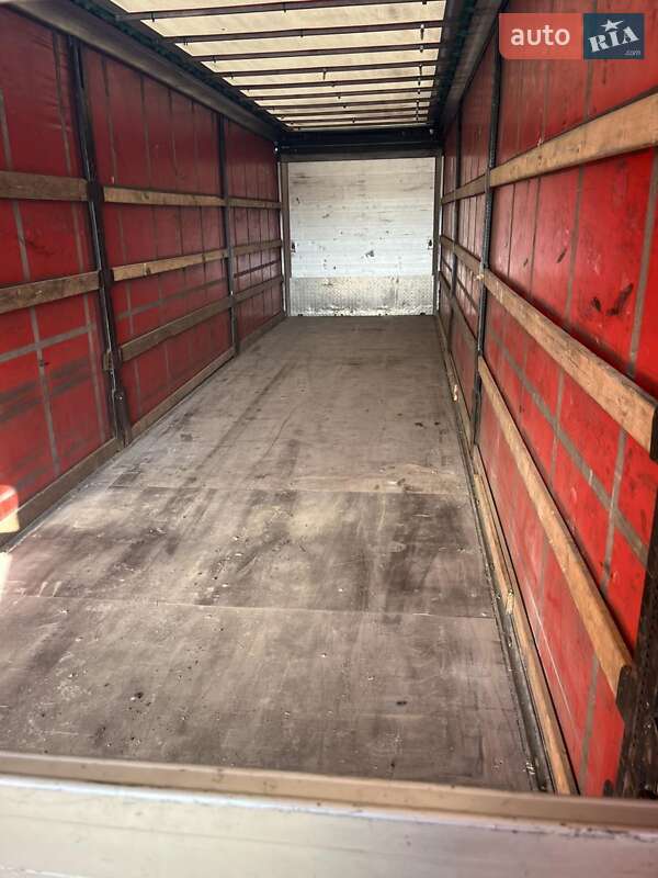 Тентований борт (штора) - напівпричіп Schwarzmuller SPA-3E 2007 в Львові