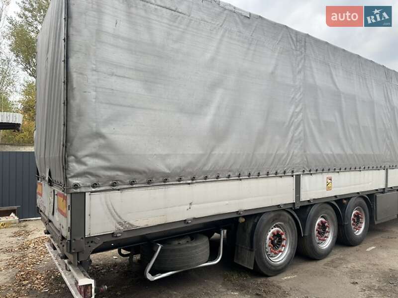 Бортовий напівпричіп Schwarzmuller SPA-3E 2008 в Рівному