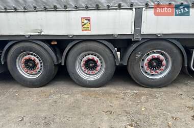 Бортовий напівпричіп Schwarzmuller SPA-3E 2008 в Рівному
