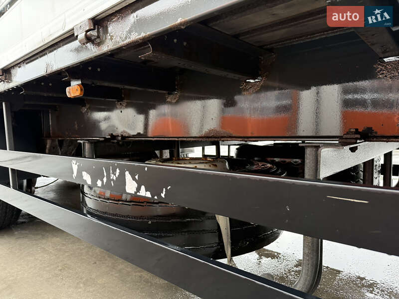 Тентований борт (штора) - прицеп Schwarzmuller SPA-3E 2011 в Львові фото 14 Тентований борт (штора) - прицеп Schwarzmuller SPA-3E 2011 в Львові