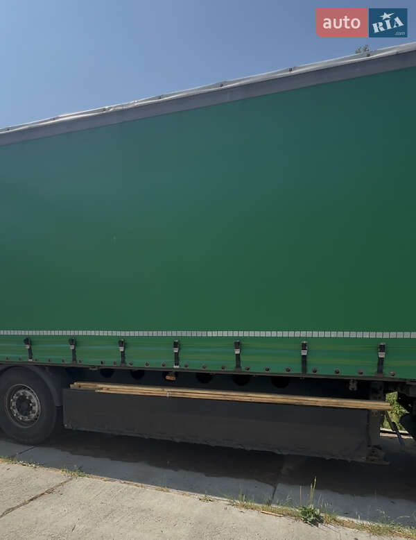 Тентованный борт (штора) - полуприцеп Schwarzmuller SPA-3E 2011 в Черновцах