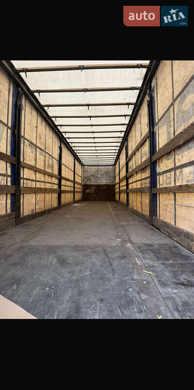 Тентованный борт (штора) - полуприцеп Schwarzmuller SPA-3E 2002 в Харькове