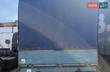 Тентованный борт (штора) - полуприцеп Schwarzmuller SPA-3E 2001 в Гайсине