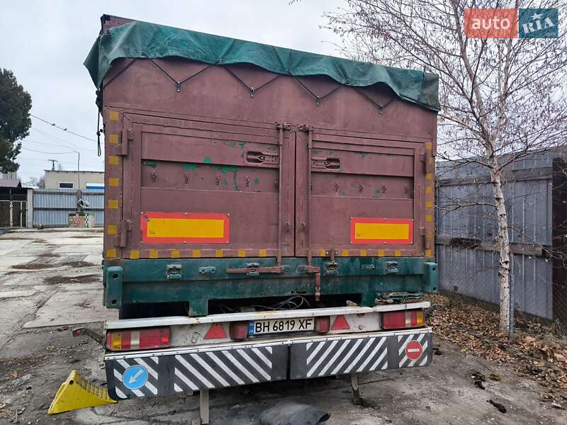 Зерновоз - напівпричіп Schwarzmuller SPA 2001 в Миколаєві