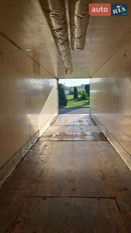 Рефрижератор полуприцеп Schwarzmuller SPA 2001 в Кобеляках