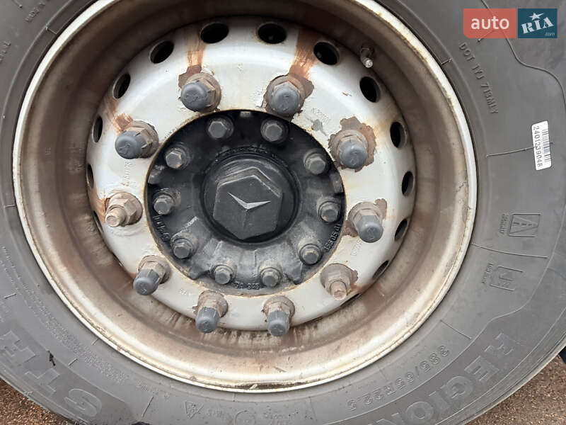 Бортовой полуприцеп Schwarzmuller SPA 2010 в Чернигове фото 5 Бортовой полуприцеп Schwarzmuller SPA 2010 в Чернигове