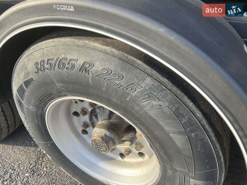 Цистерна полуприцеп Schwarzmuller TS 2001 в Киеве