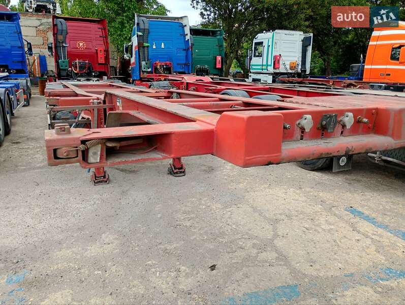 Контейнеровоз полуприцеп Schweriner CS 40 GV 1999 в Одессе