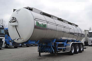 Цистерна напівпричіп Schwingenschlogel DST-30L/V2A 2003 в 