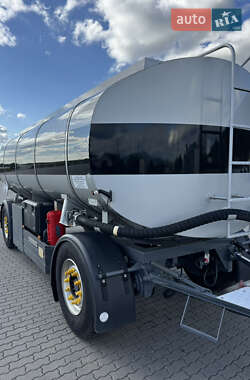 Цистерна Schwingenschlogel DST-30L/V2A 2004 в 