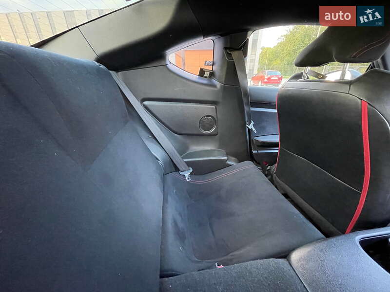 Купе Scion FR-S 2013 в Львове