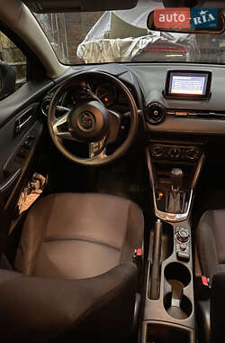 Седан Scion iA 2016 в 