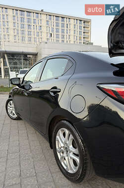 Седан Scion iA 2015 в 