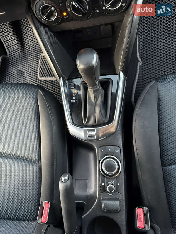 Седан Scion iA 2015 в Ивано-Франковске