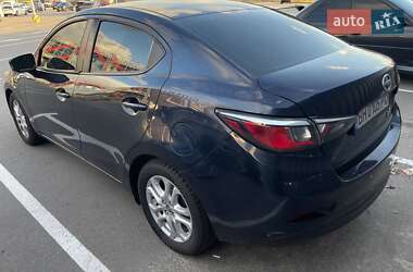 Седан Scion iA 2016 в 