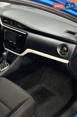Хэтчбек Scion iM 2015 в Киеве