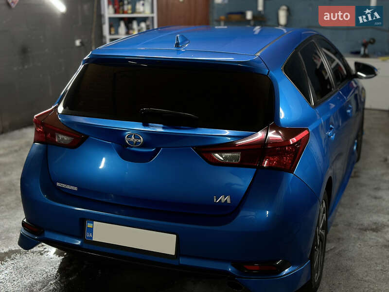 Хетчбек Scion iM 2015 в Києві