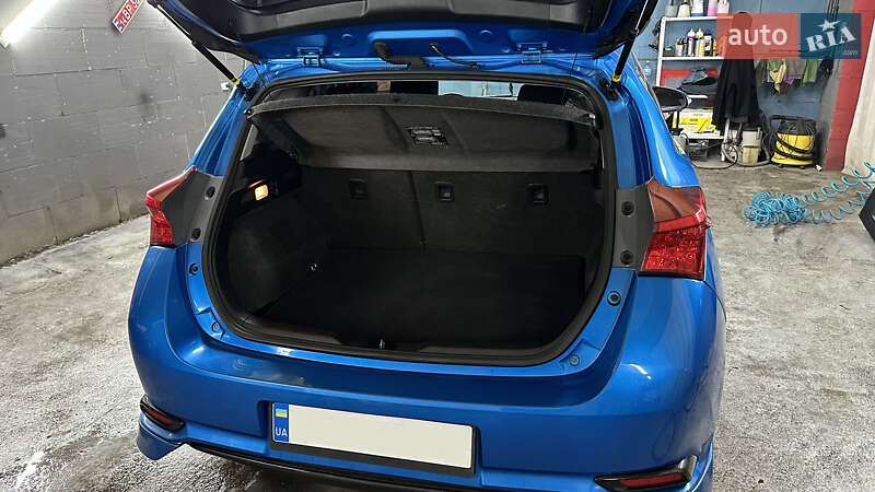 Хетчбек Scion iM 2015 в Києві