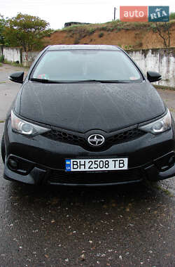Хэтчбек Scion iM 2016 в 